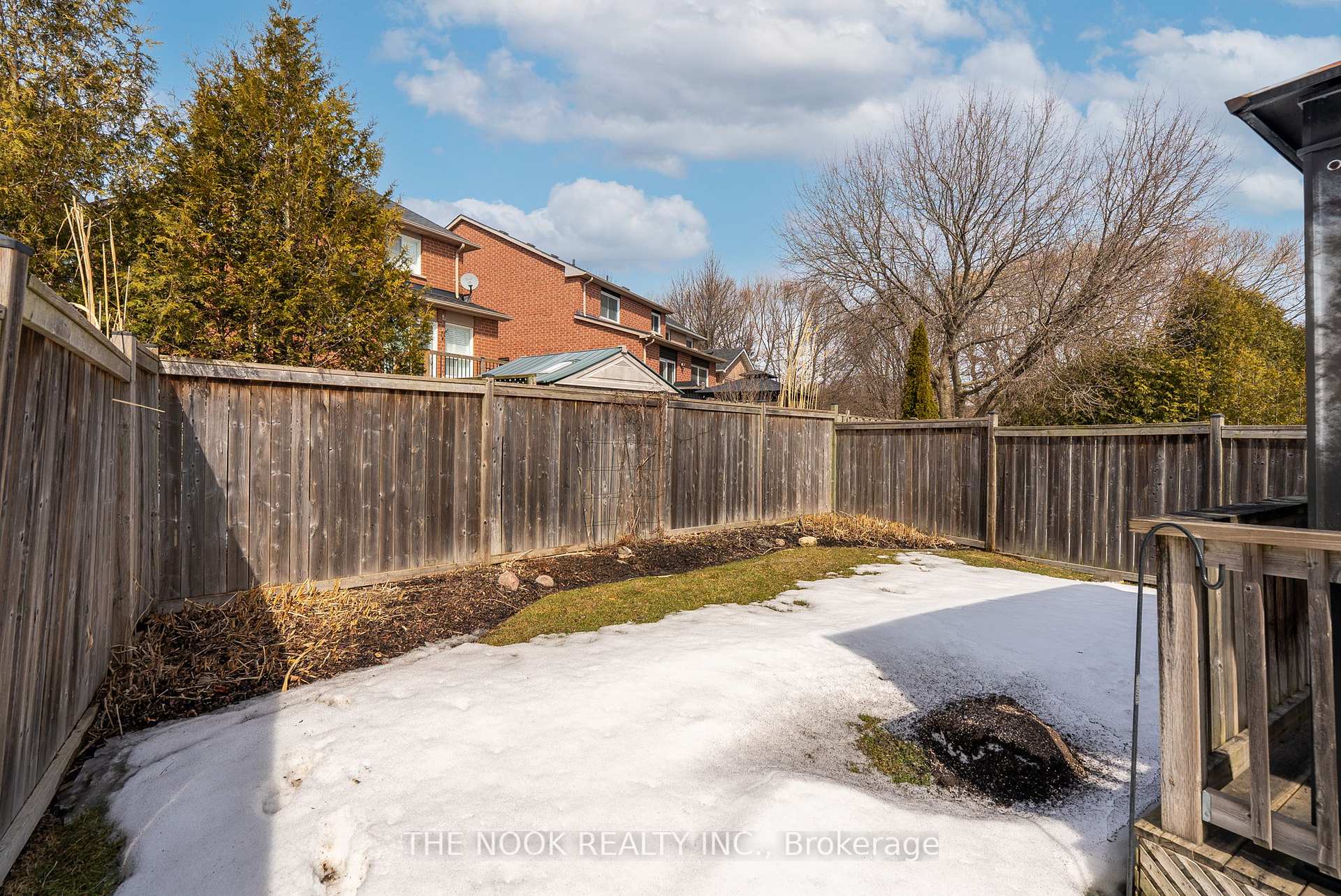 Photo 48 of 57 Abernethy Crescent, Clarington, Bowmanville — HOMEH