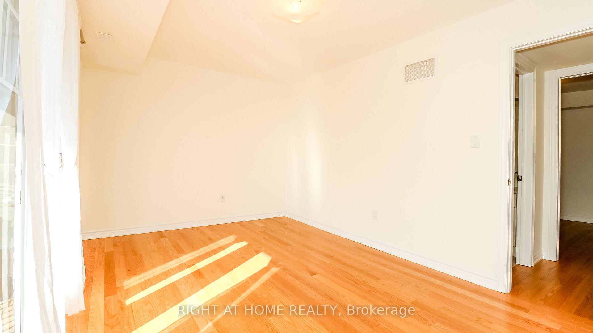 Photo 8 of Unit 1, 12 Bannister Road, Barrie, Rural Barrie Southeast — HOMEH