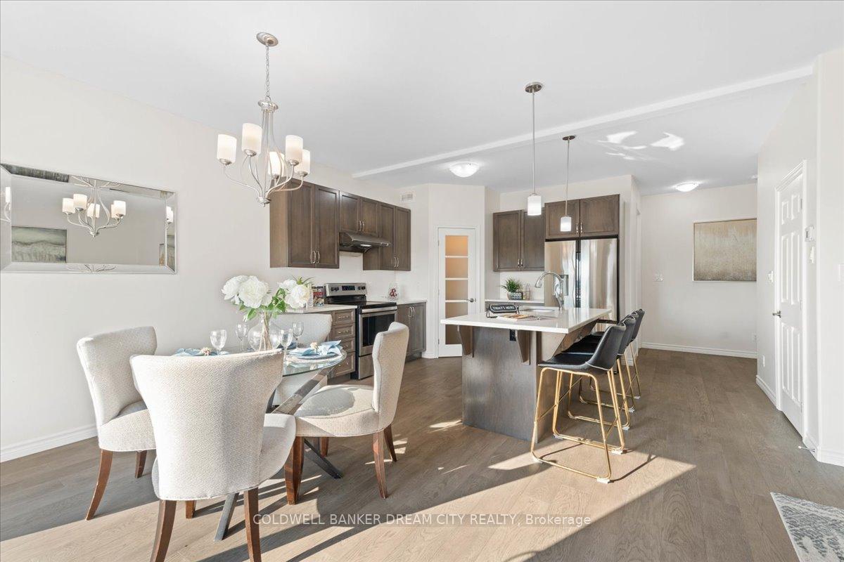 Photo 13 of 129 Essex Drive E, Belleville, Thurlow Ward — HOMEH