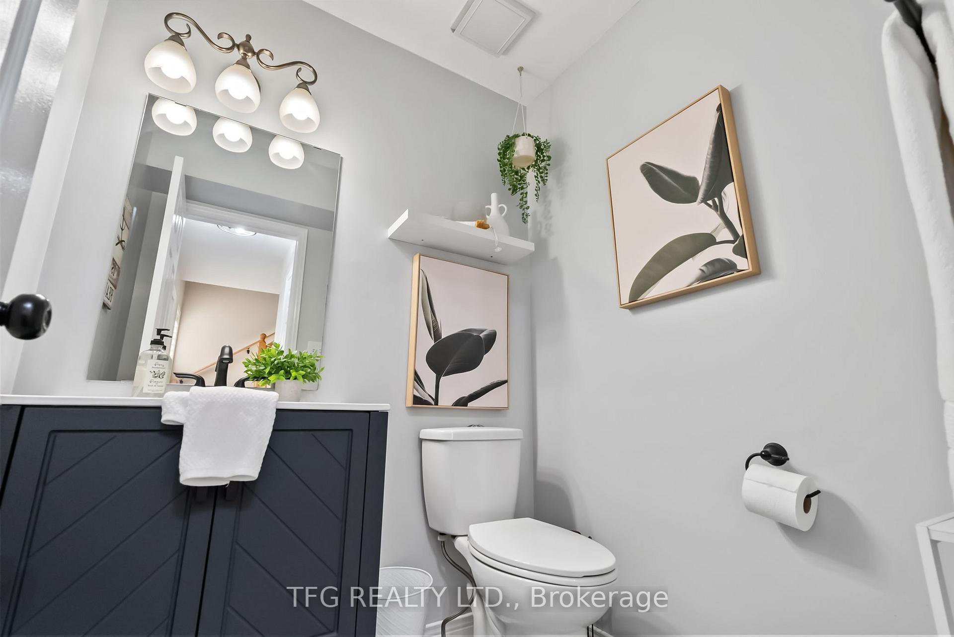 Photo 11 of 15 Short Crescent, Clarington, Courtice — HOMEH