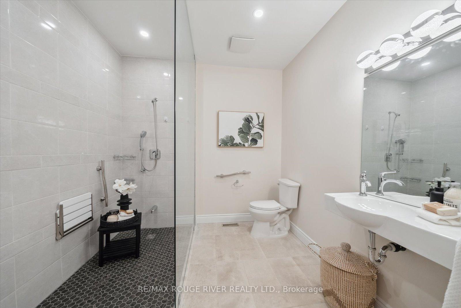 Photo 14 of 119 Pedwell Street, Clarington, Newcastle — HOMEH