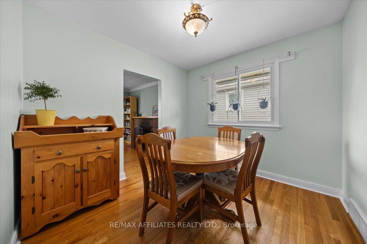 Photo 9 of 1490 Laperriere Avenue, Ottawa, Carlington — HOMEH