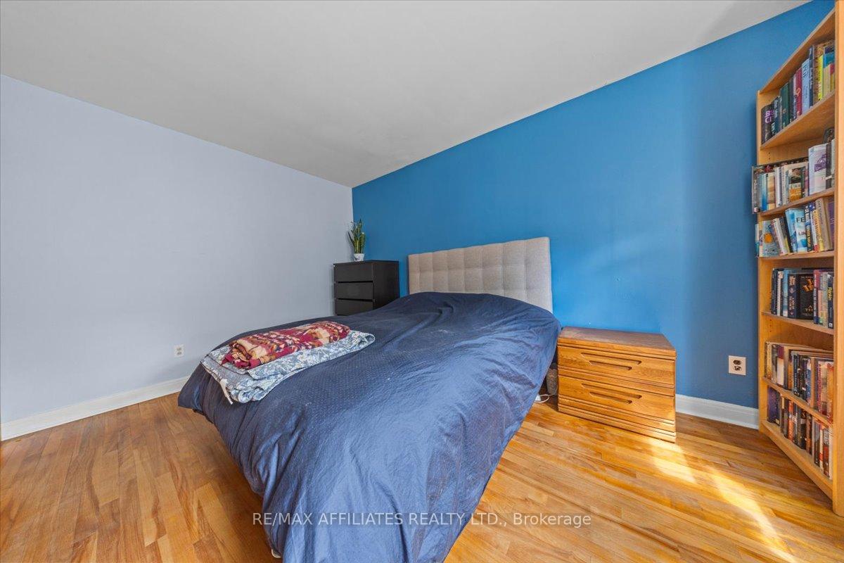 Photo 24 of 1490 Laperriere Avenue, Ottawa, Carlington — HOMEH