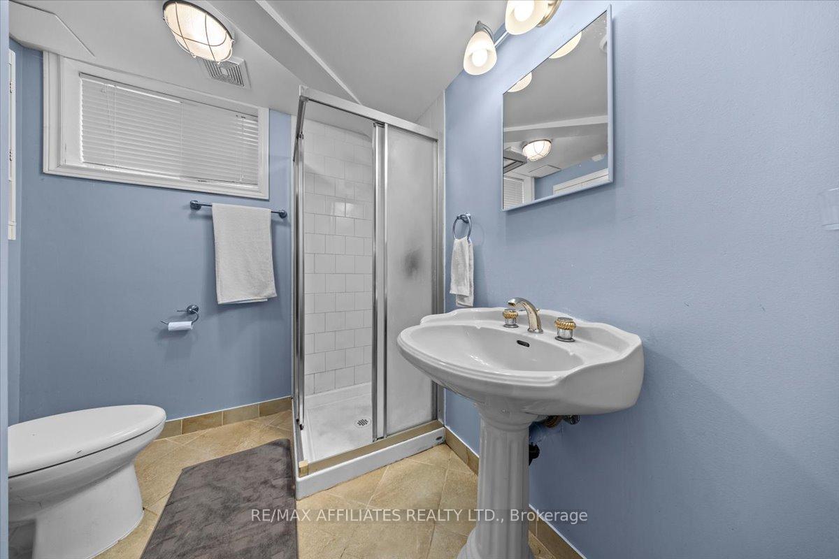 Photo 26 of 1490 Laperriere Avenue, Ottawa, Carlington — HOMEH