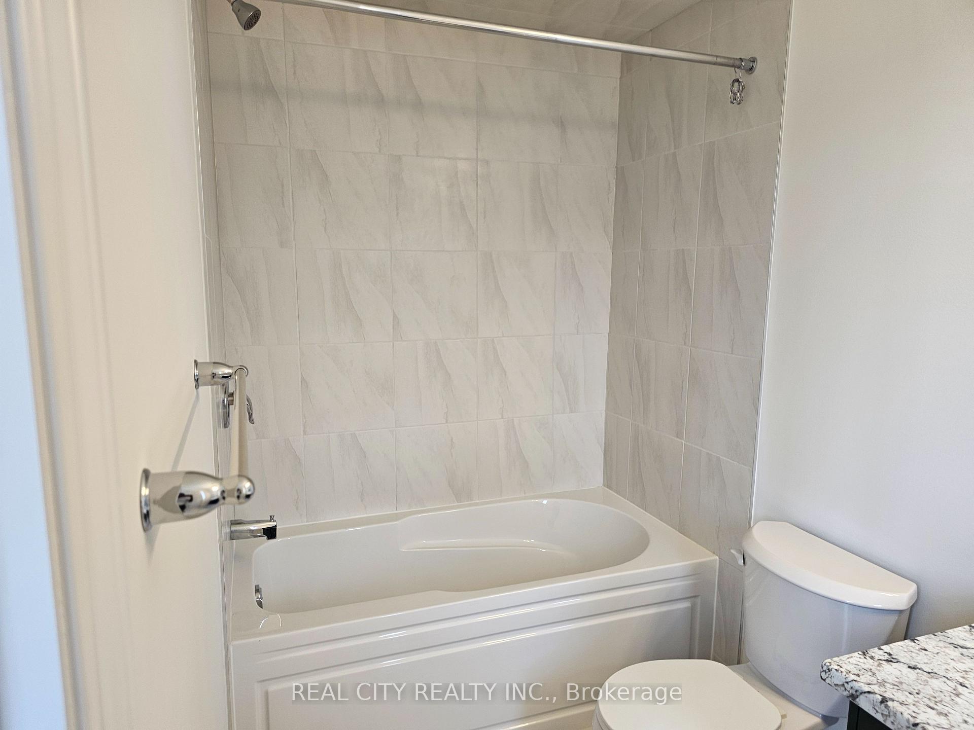 Photo 18 of 288 Pottruff Road, Brant, Paris — HOMEH