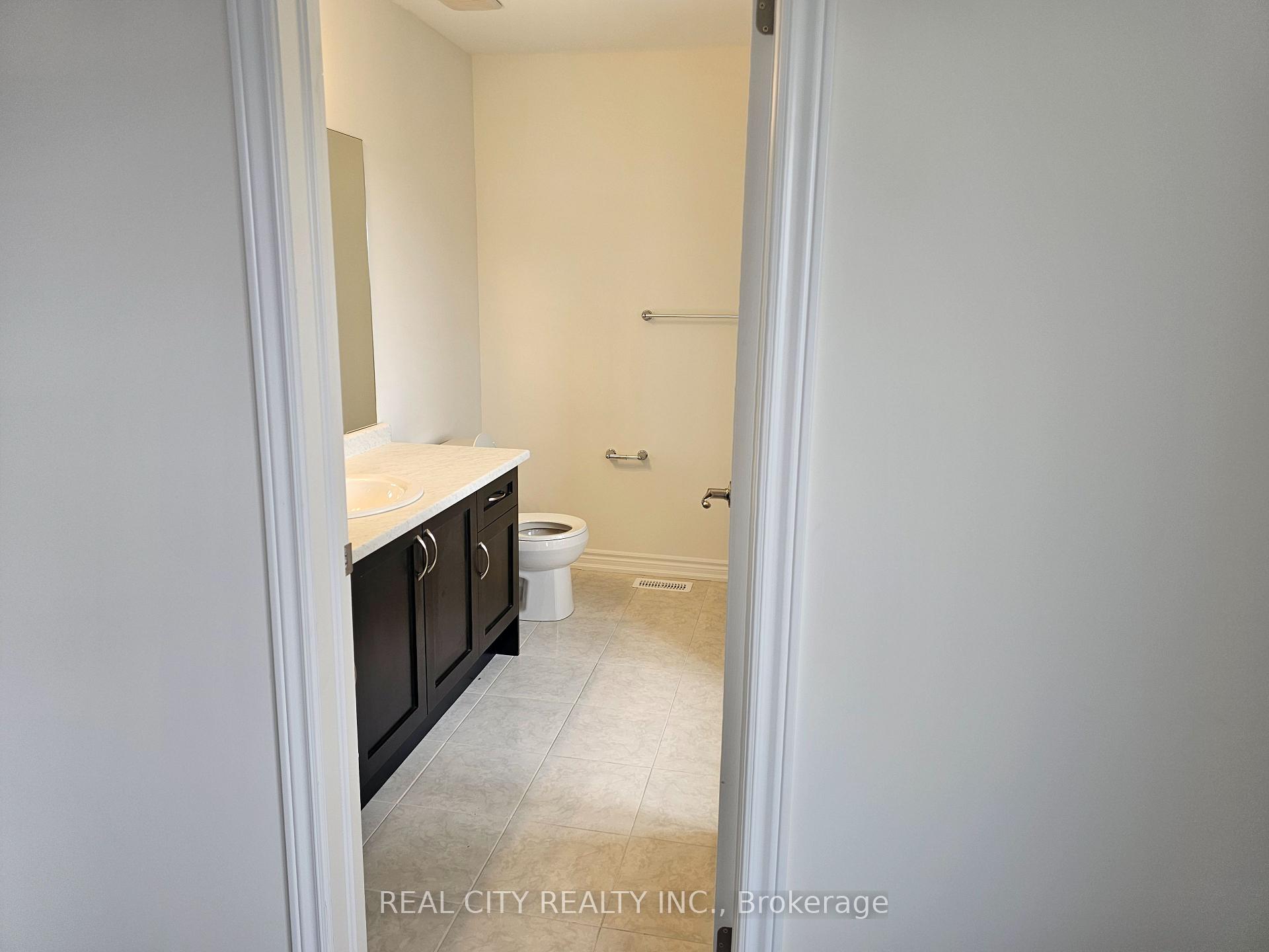 Photo 25 of 288 Pottruff Road, Brant, Paris — HOMEH