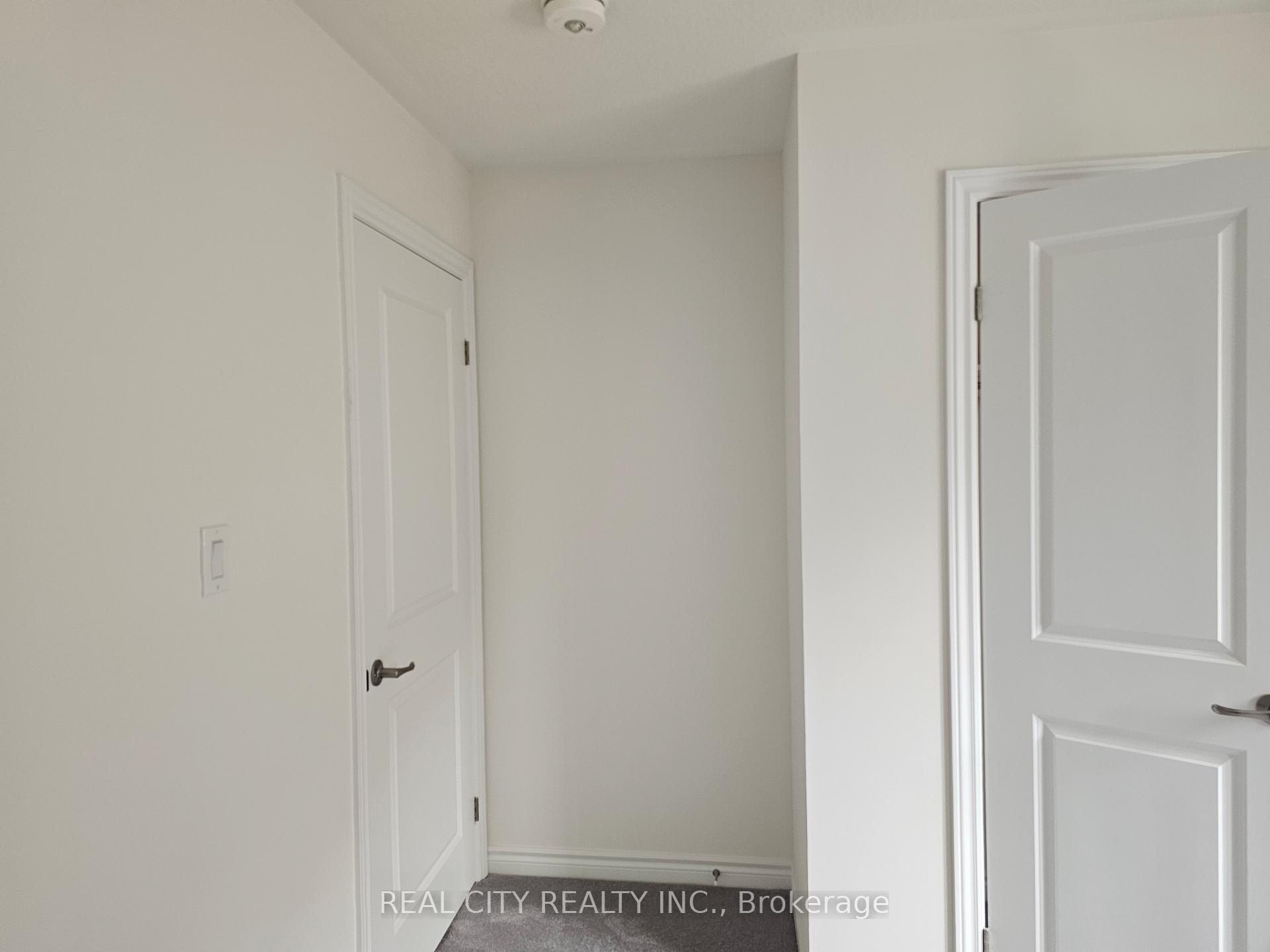 Photo 31 of 288 Pottruff Road, Brant, Paris — HOMEH