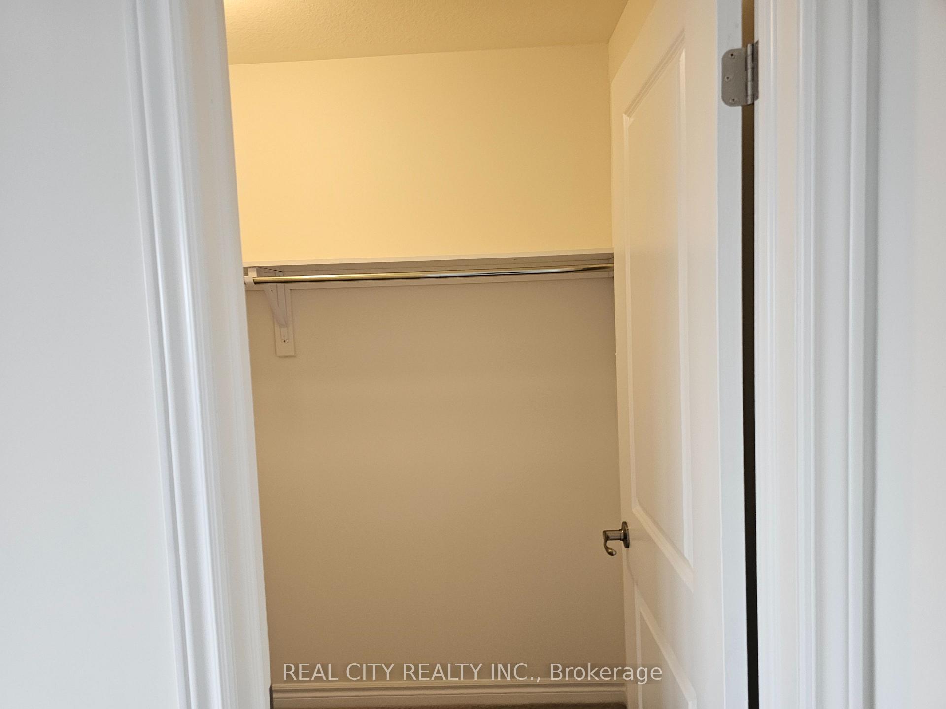Photo 38 of 288 Pottruff Road, Brant, Paris — HOMEH