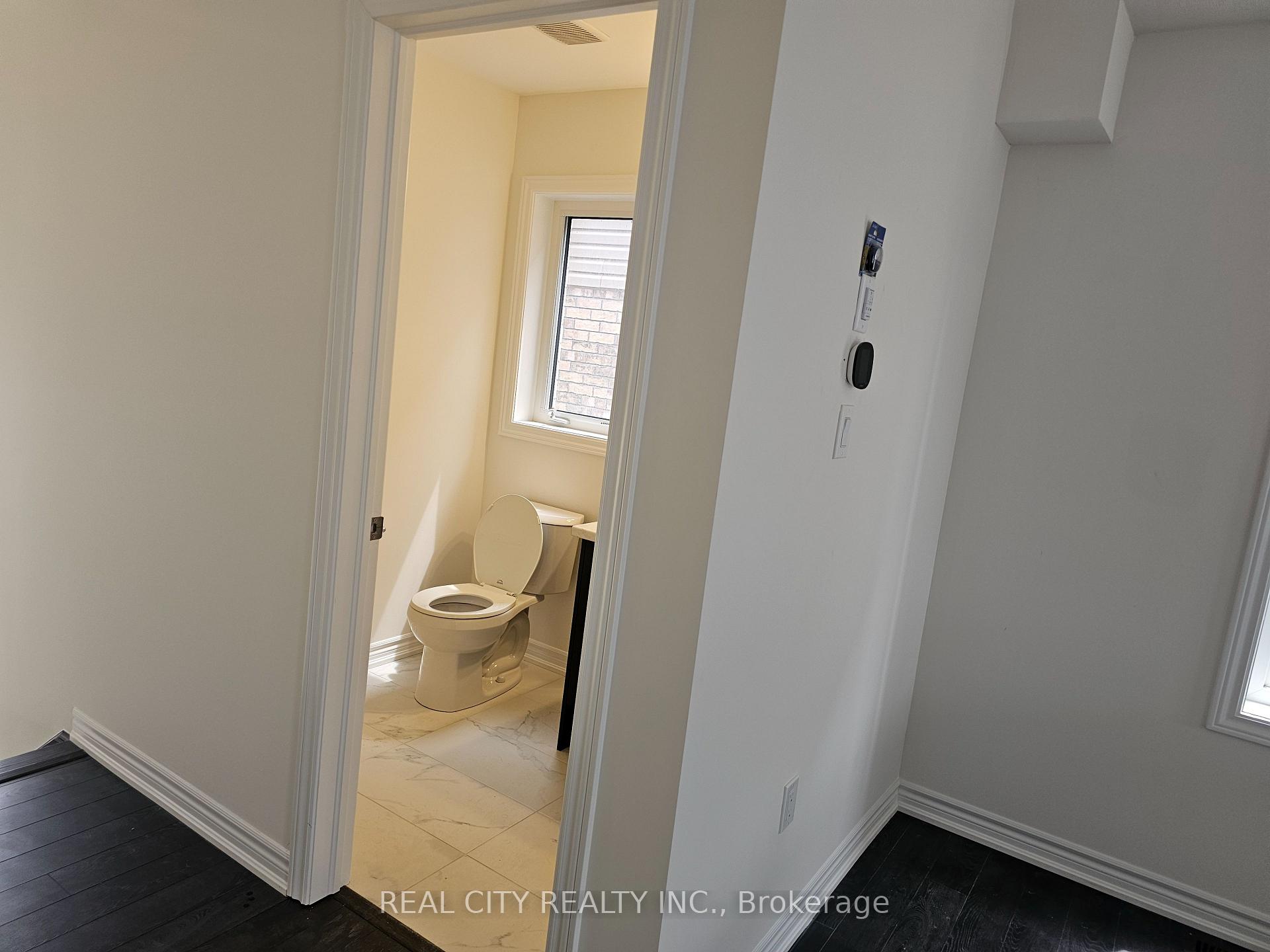 Photo 45 of 288 Pottruff Road, Brant, Paris — HOMEH