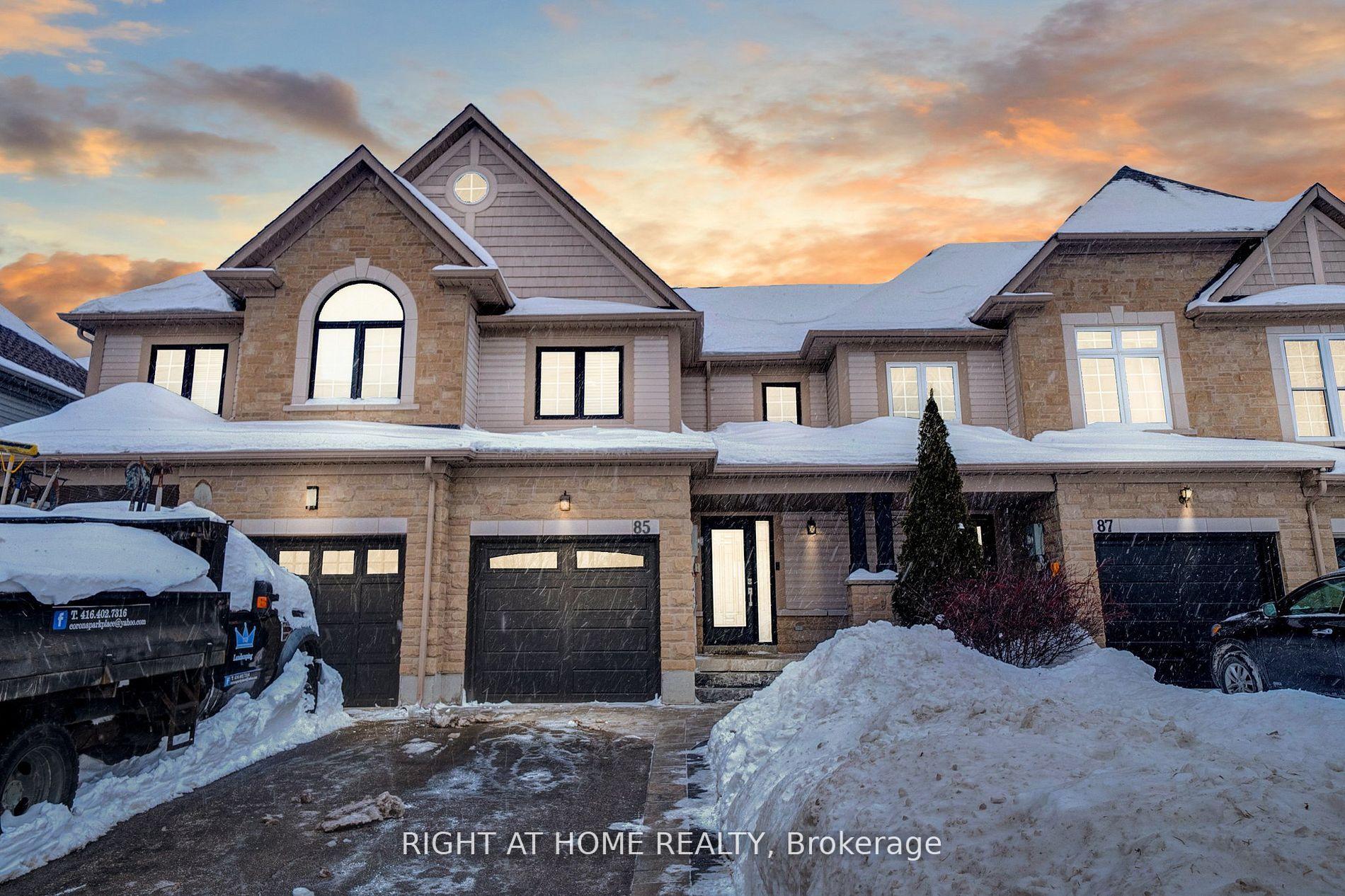 Photo 1 of 85 Dodds Square, Clarington, Bowmanville — HOMEH