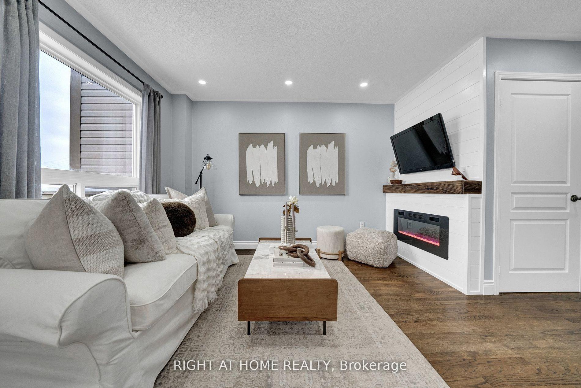 Photo 6 of 85 Dodds Square, Clarington, Bowmanville — HOMEH
