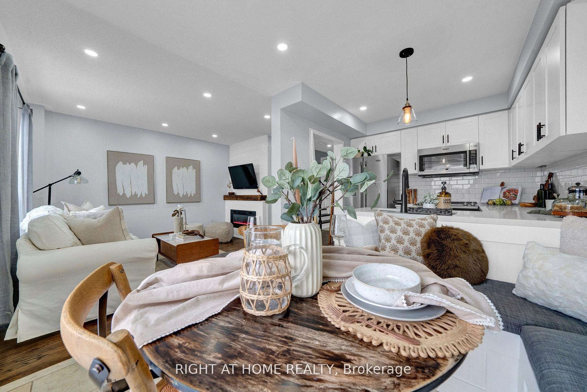Photo 20 of 85 Dodds Square, Clarington, Bowmanville — HOMEH
