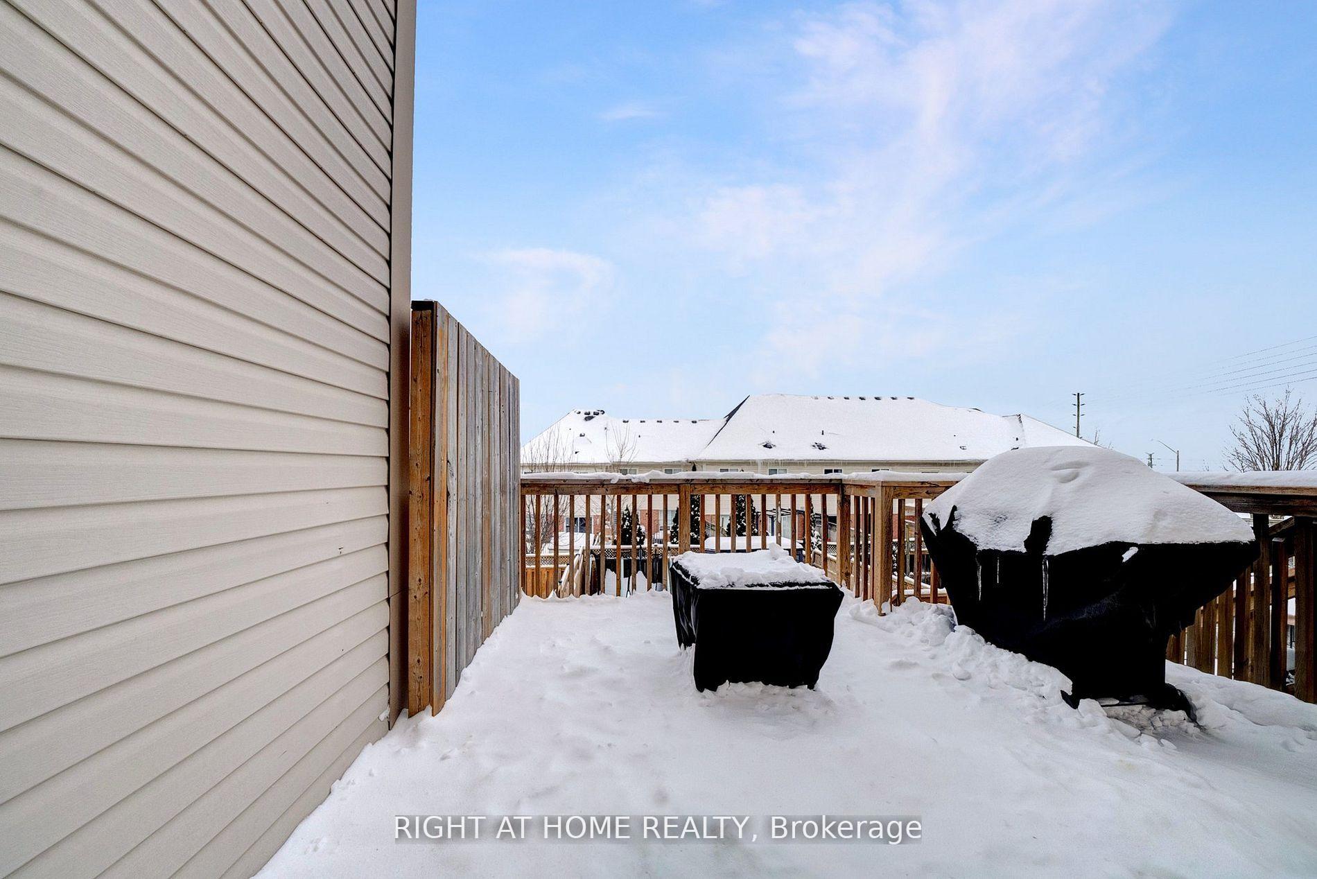 Photo 22 of 85 Dodds Square, Clarington, Bowmanville — HOMEH
