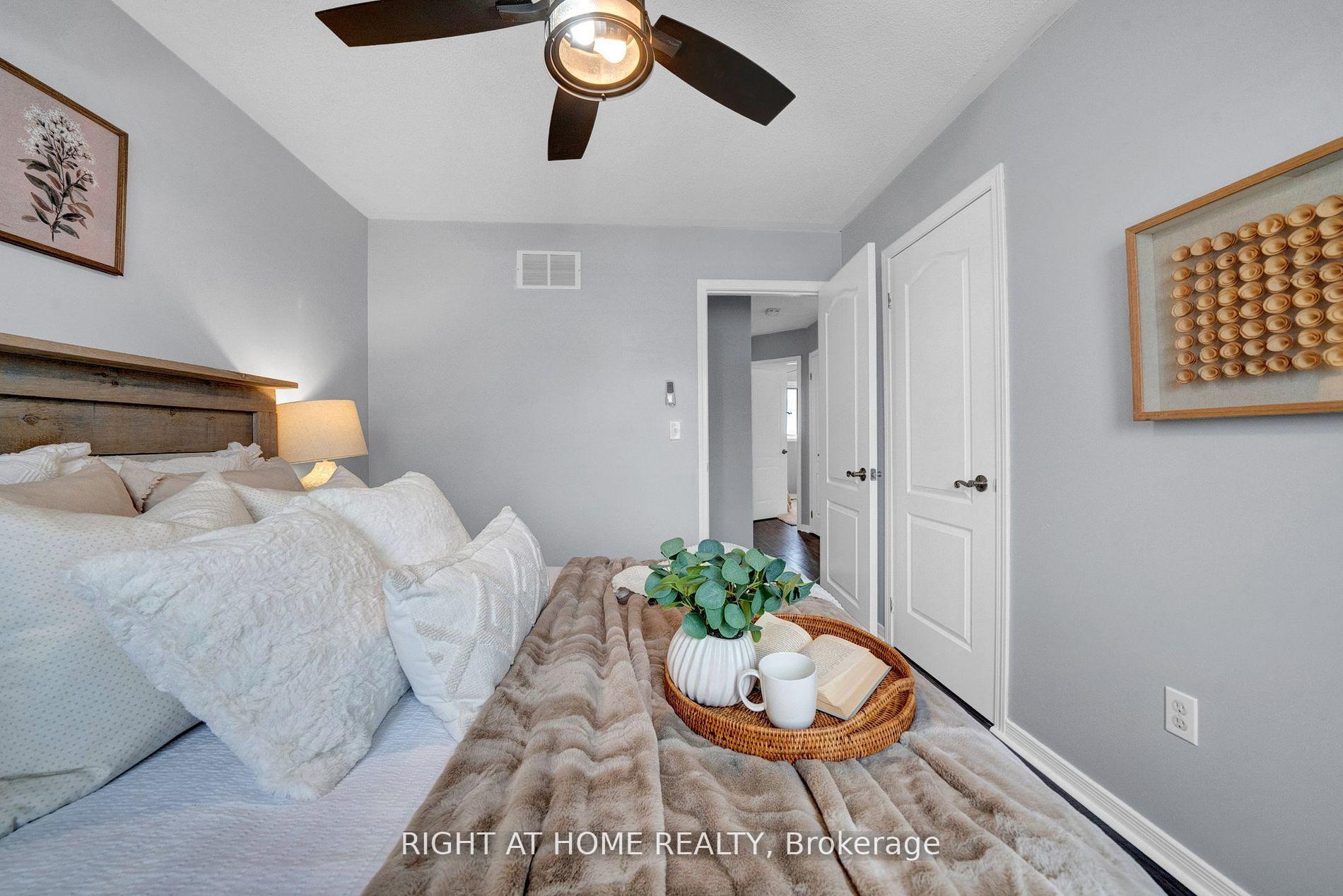 Photo 26 of 85 Dodds Square, Clarington, Bowmanville — HOMEH