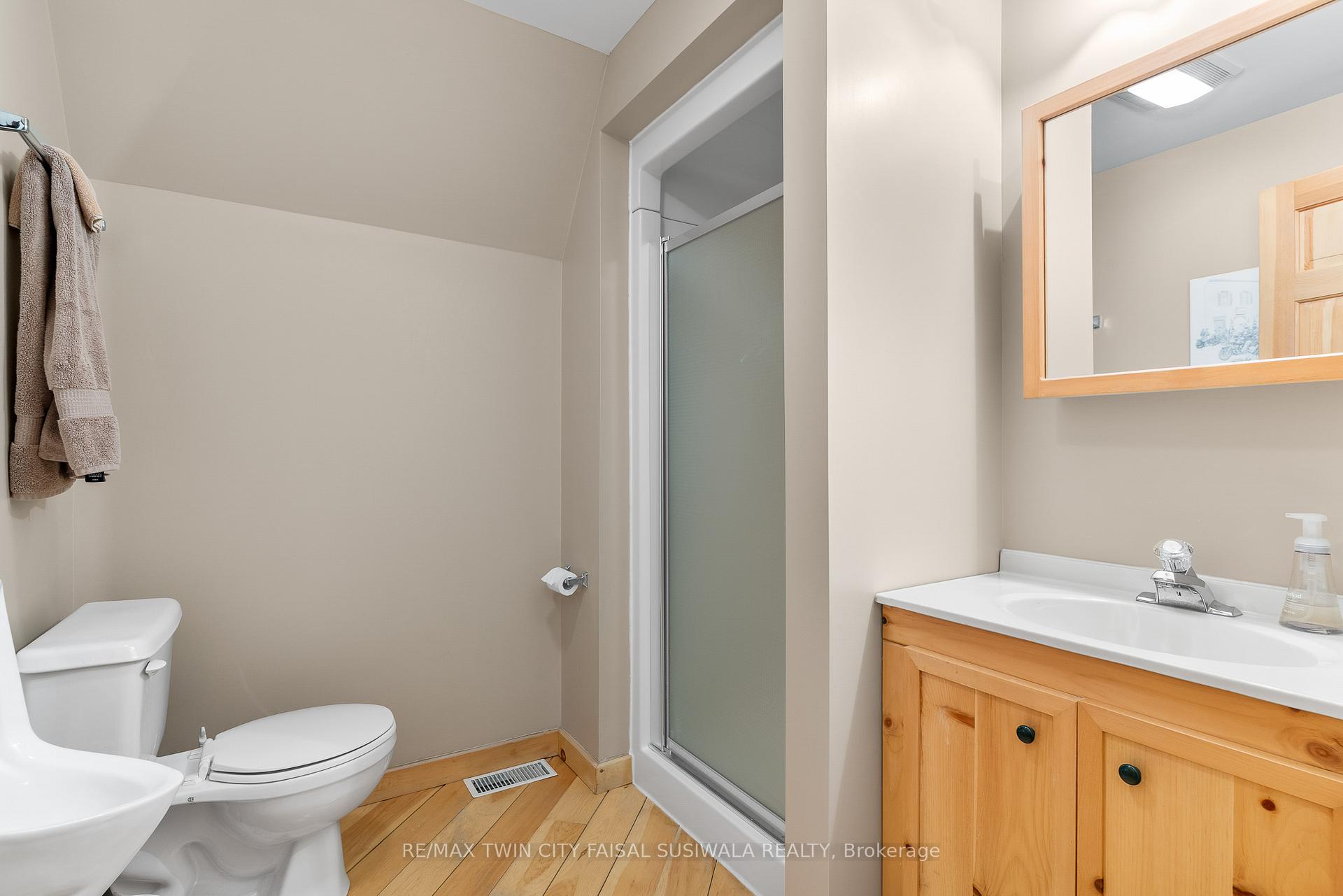 Photo 39 of 1927 Shellard Road, Cambridge — HOMEH