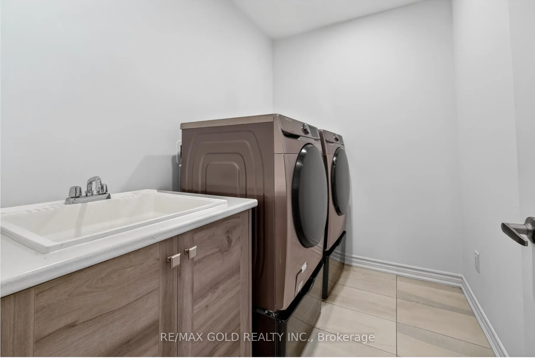 Photo 49 of 25 Eberly Woods Drive, Caledon, Rural Caledon — HOMEH