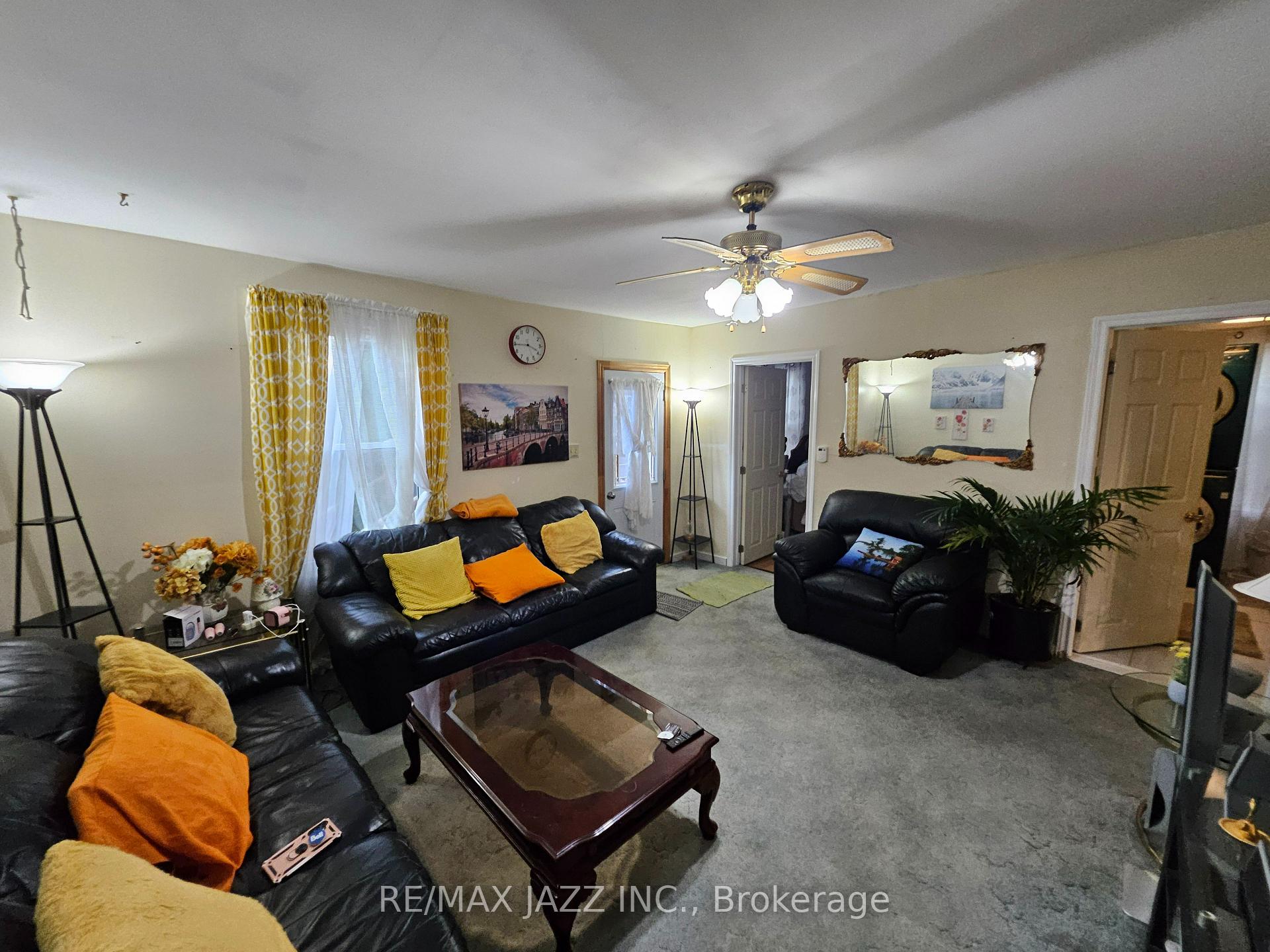 Photo 10 of 32 Olive Street, Belleville, Belleville Ward — HOMEH