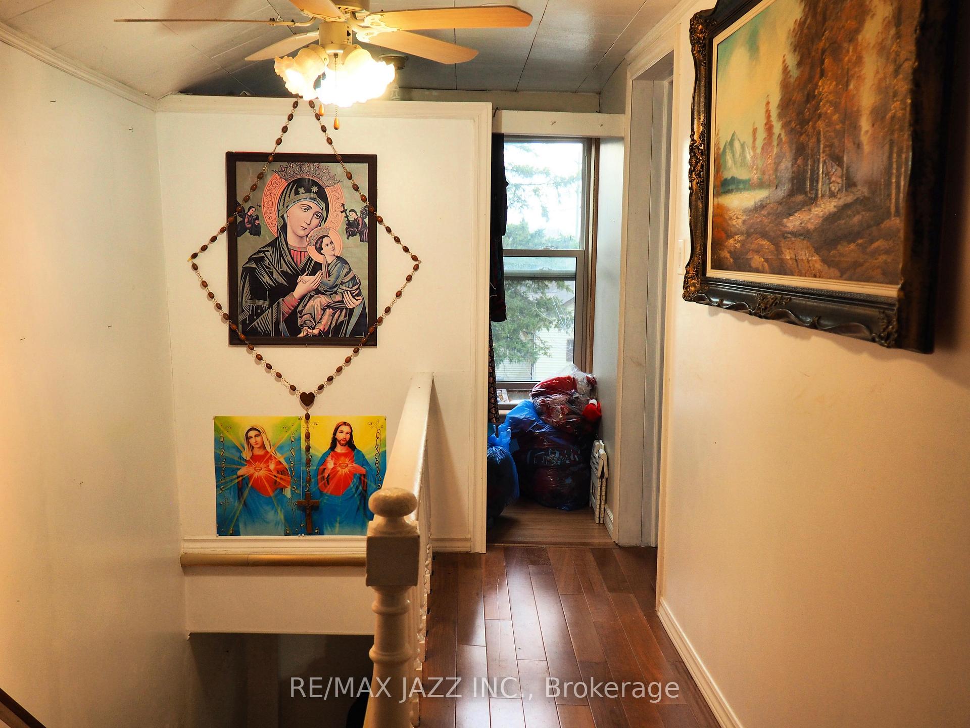 Photo 11 of 32 Olive Street, Belleville, Belleville Ward — HOMEH