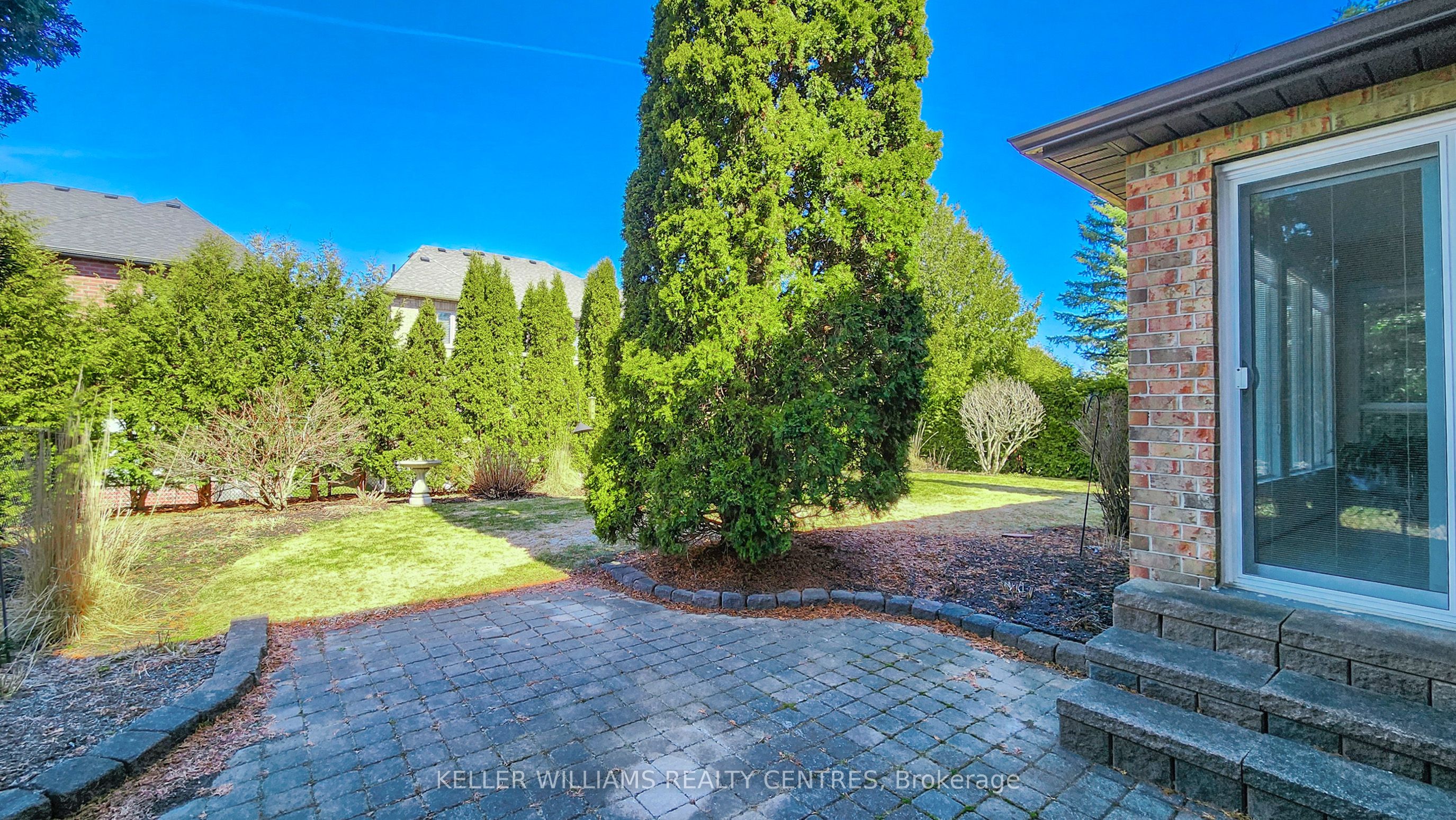 Photo 74 of 32 Petch Crescent, Aurora, Aurora Highlands — HOMEH