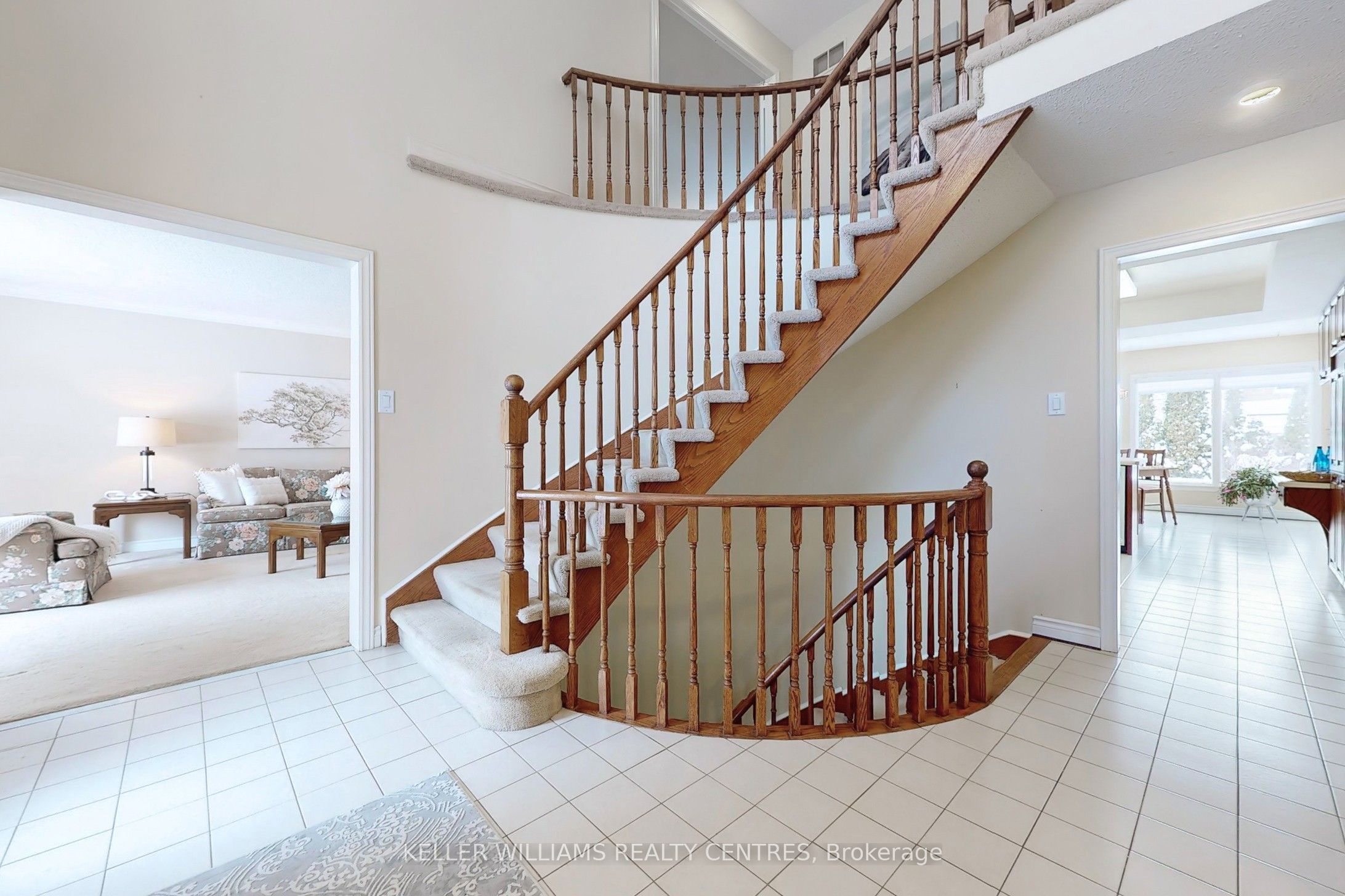 Photo 43 of 32 Petch Crescent, Aurora, Aurora Highlands — HOMEH