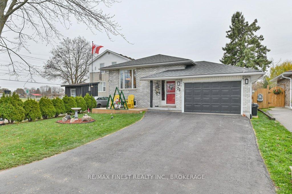 Photo 2 of 23 Cascade Boulevard, Belleville, Belleville Ward — HOMEH