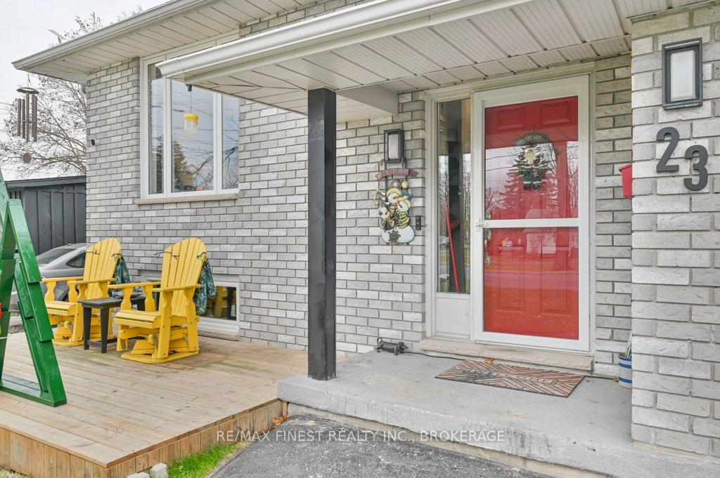 Photo 5 of 23 Cascade Boulevard, Belleville, Belleville Ward — HOMEH