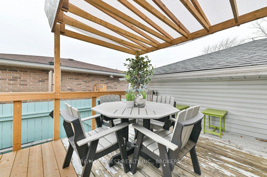 Photo 27 of 23 Cascade Boulevard, Belleville, Belleville Ward — HOMEH