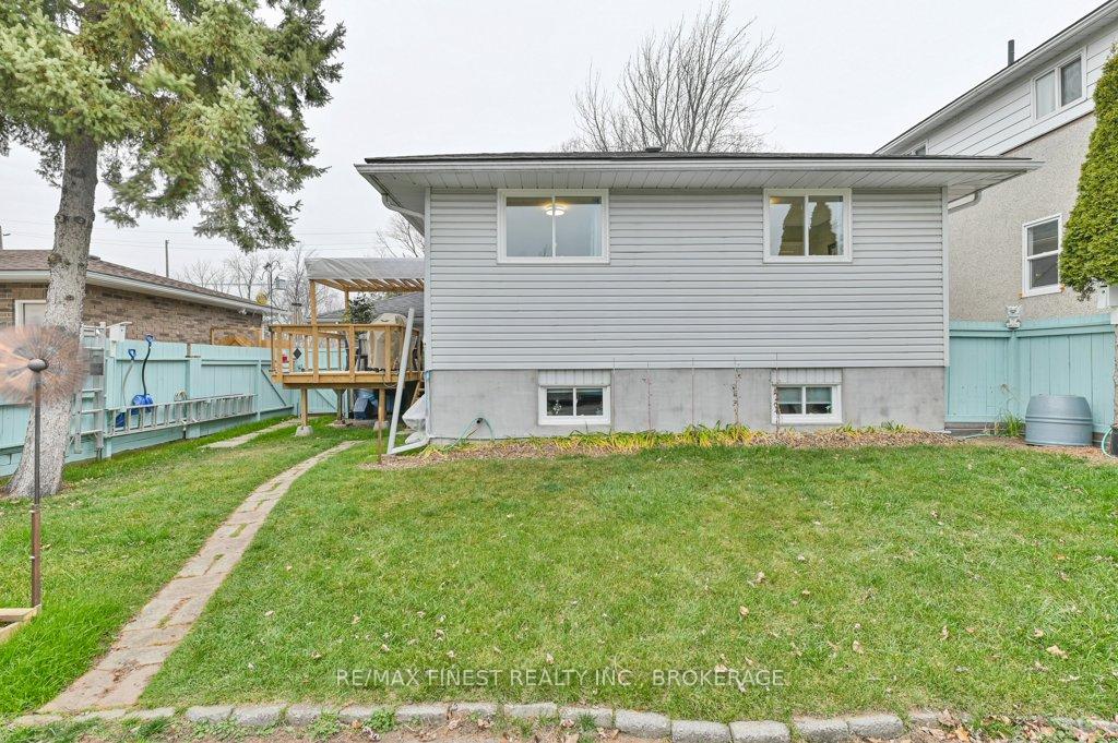 Photo 33 of 23 Cascade Boulevard, Belleville, Belleville Ward — HOMEH