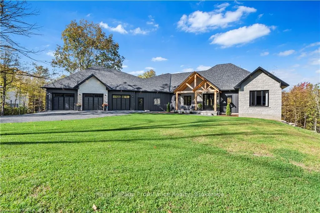 Photo 2 of 1088 Balsam Lane, Frontenac, Frontenac South — HOMEH