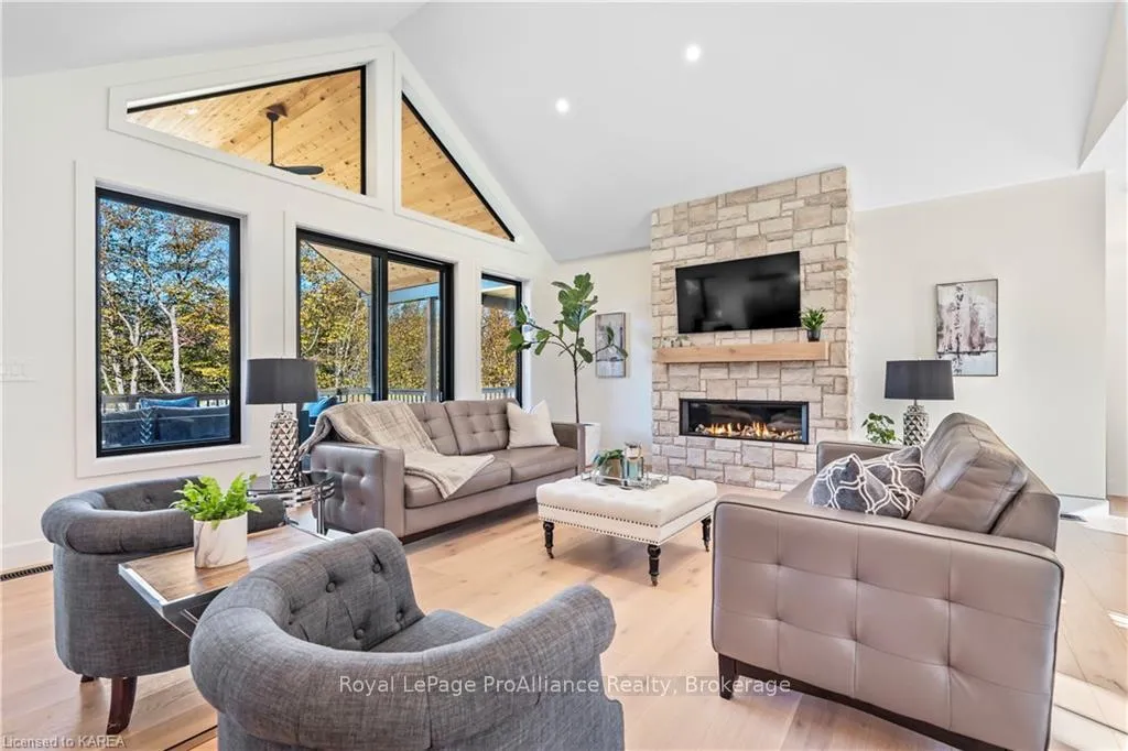 Photo 8 of 1088 Balsam Lane, Frontenac, Frontenac South — HOMEH