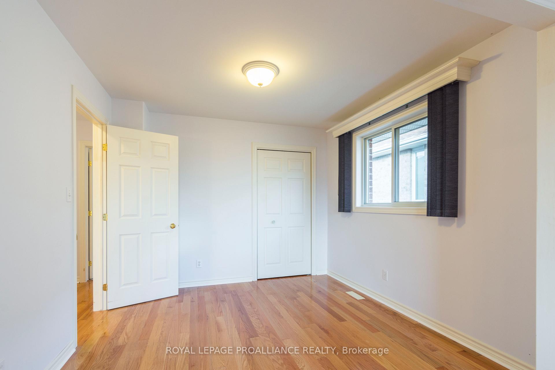 Photo 15 of 18 Simcoe Drive, Belleville, Thurlow Ward — HOMEH