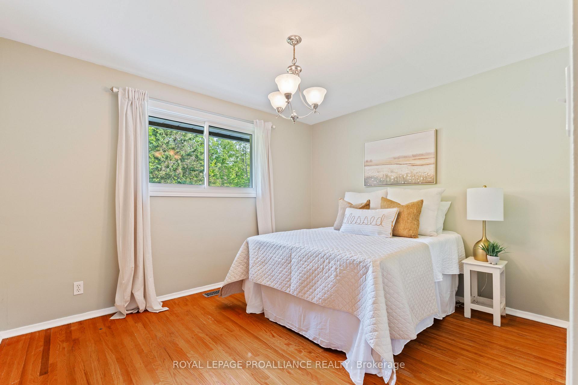 Photo 20 of 109 Old Madoc Road, Belleville, Thurlow Ward — HOMEH