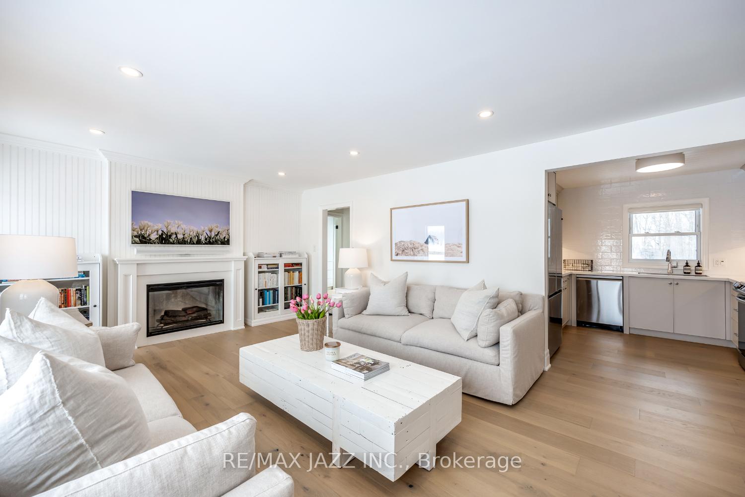 Photo 10 of 4766 Middle Road, Clarington, Bowmanville — HOMEH