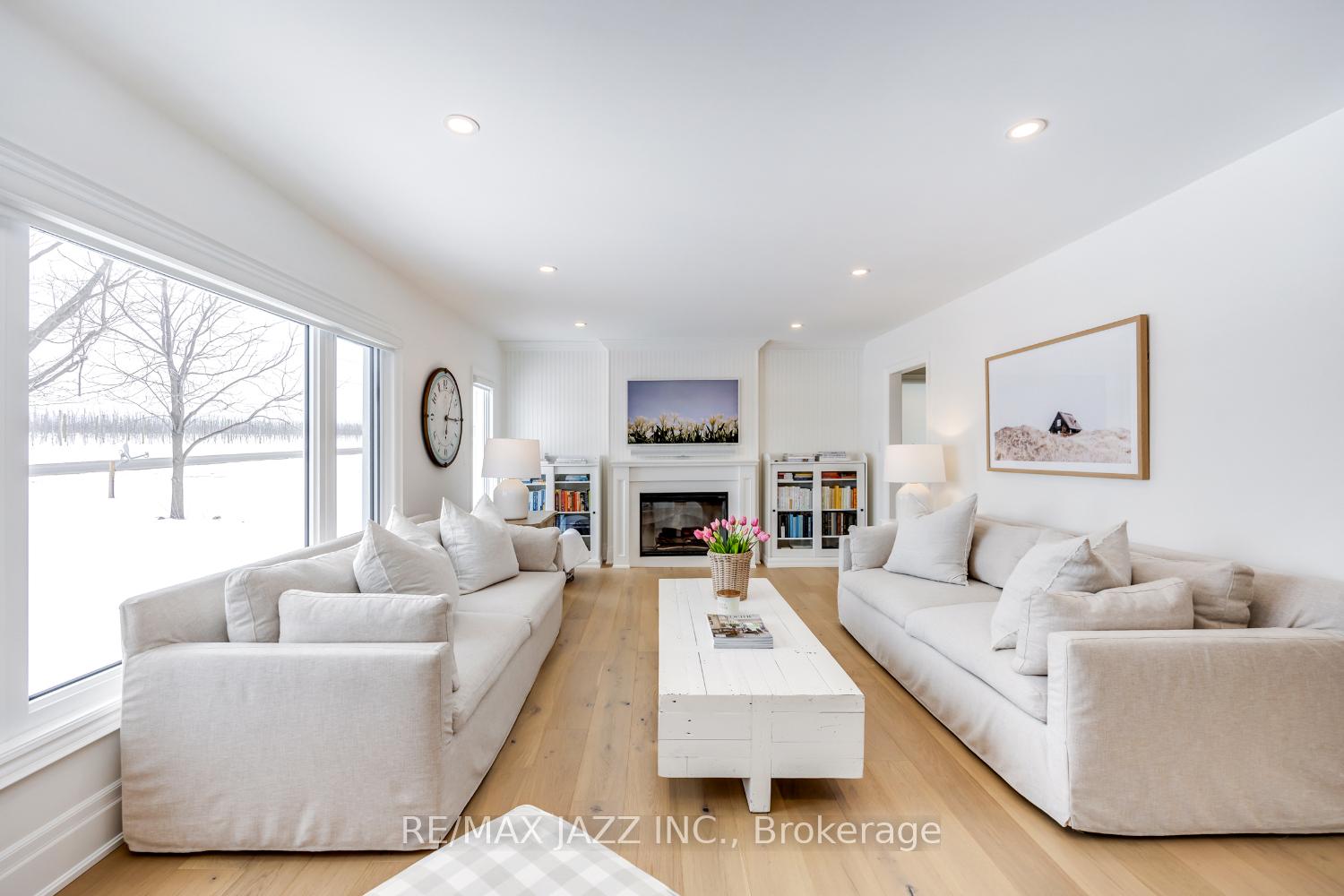 Photo 12 of 4766 Middle Road, Clarington, Bowmanville — HOMEH