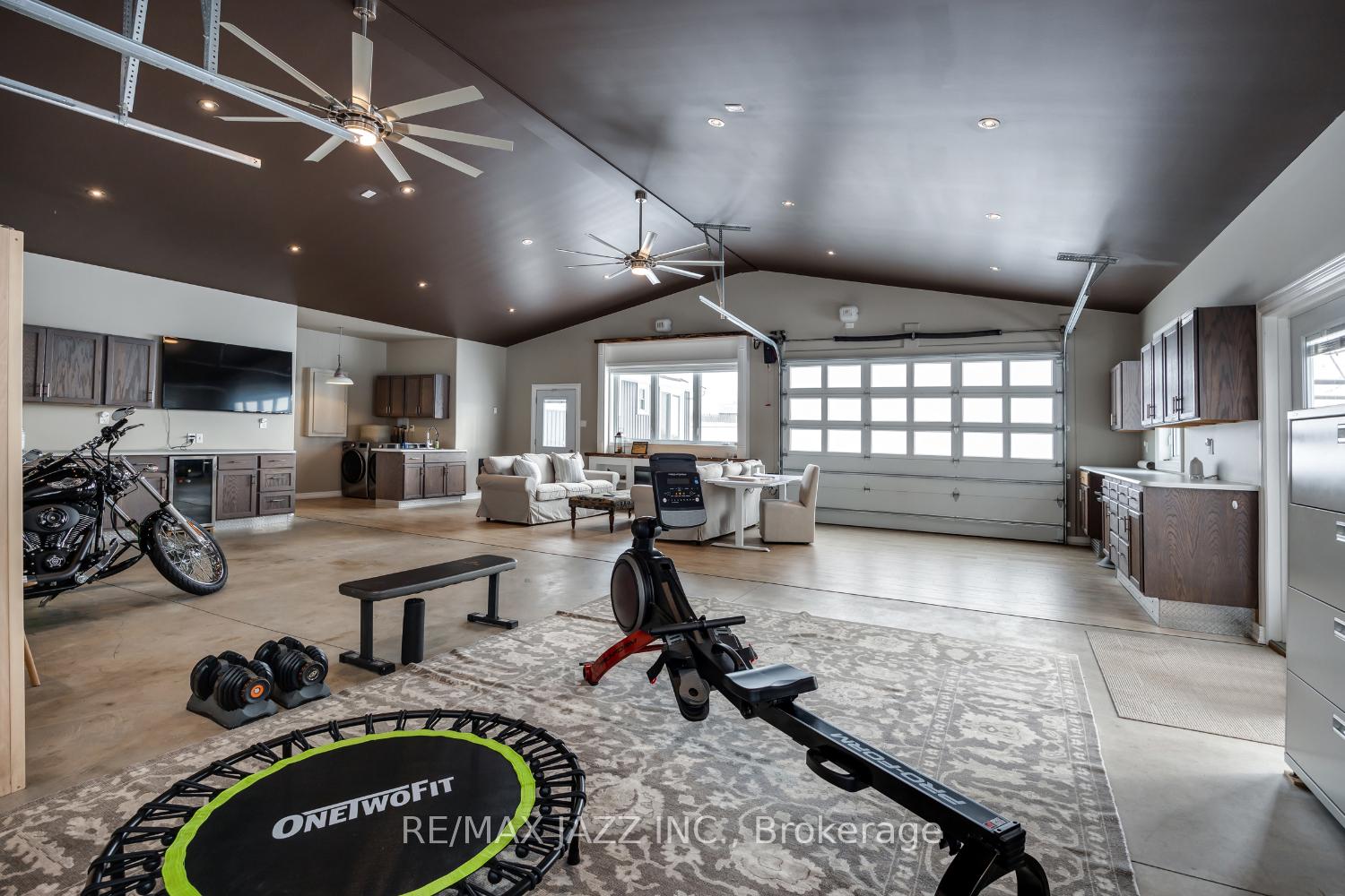 Photo 26 of 4766 Middle Road, Clarington, Bowmanville — HOMEH