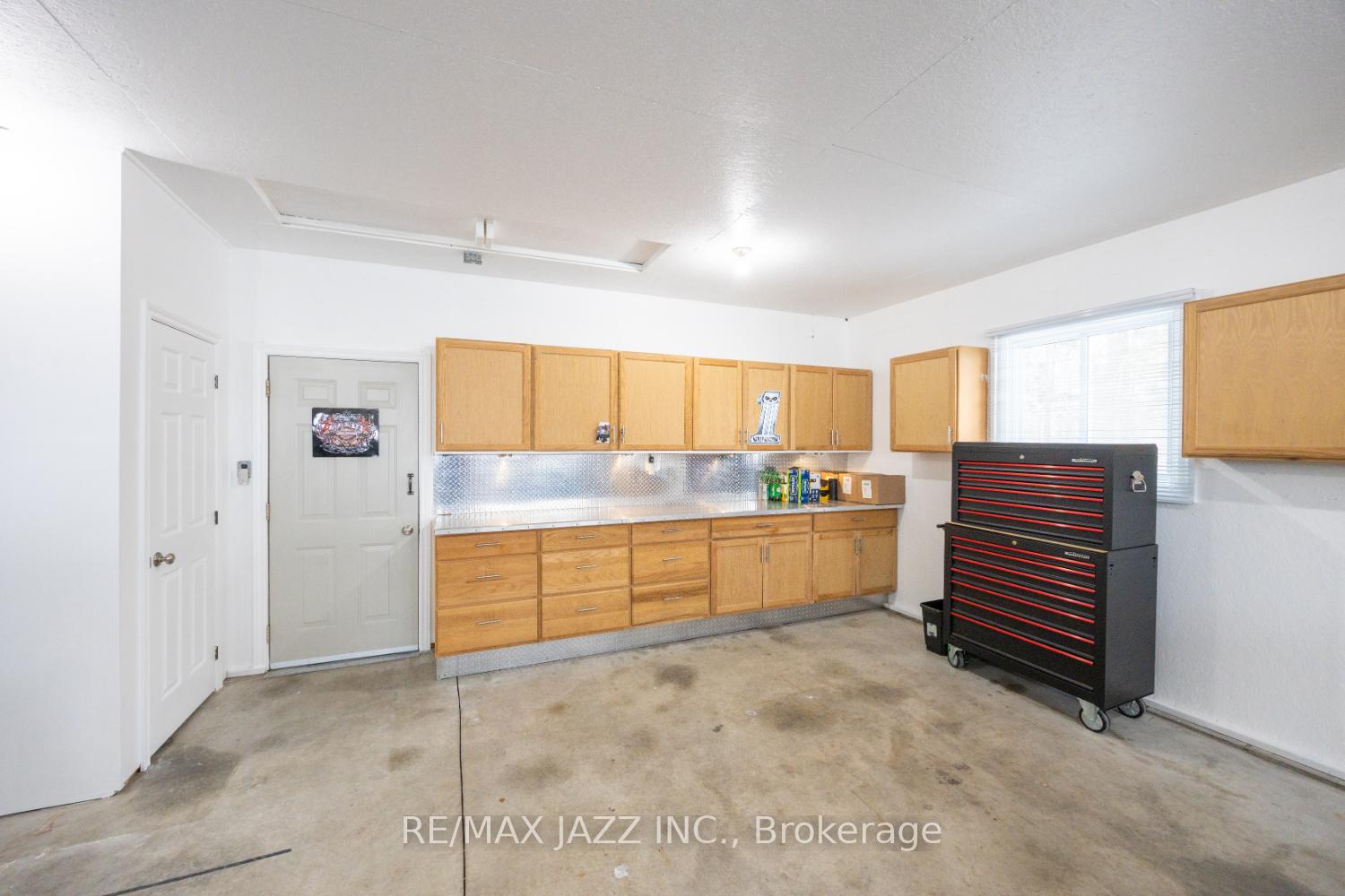 Photo 28 of 4766 Middle Road, Clarington, Bowmanville — HOMEH