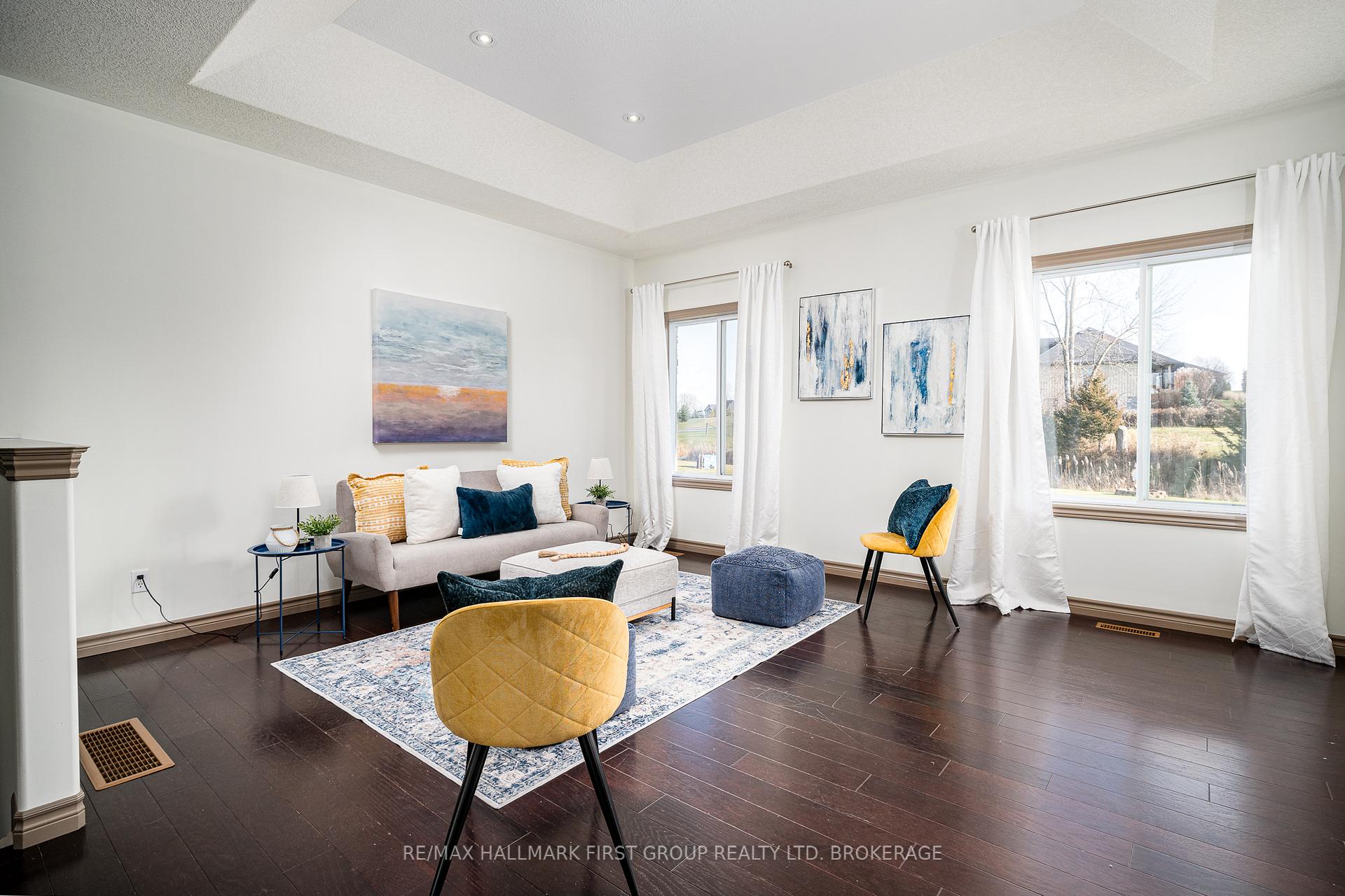 Photo 3 of 58 Windwhisper Drive, Belleville, Thurlow Ward — HOMEH
