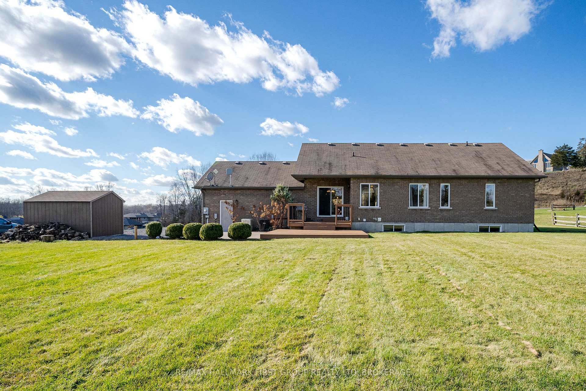 Photo 34 of 58 Windwhisper Drive, Belleville, Thurlow Ward — HOMEH