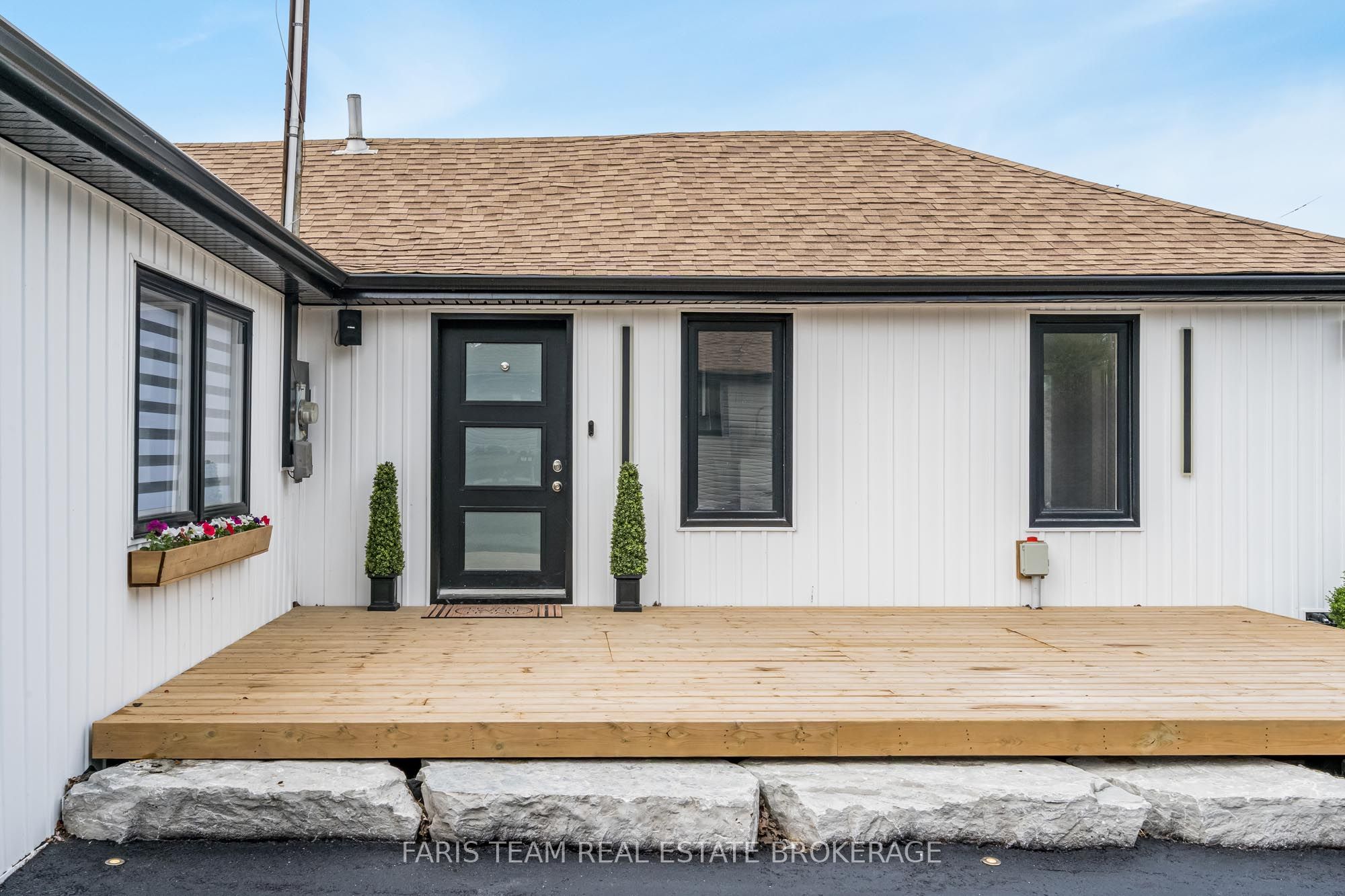 Photo 37 of 1135 Poplar Drive, Innisfil, Gilford — HOMEH