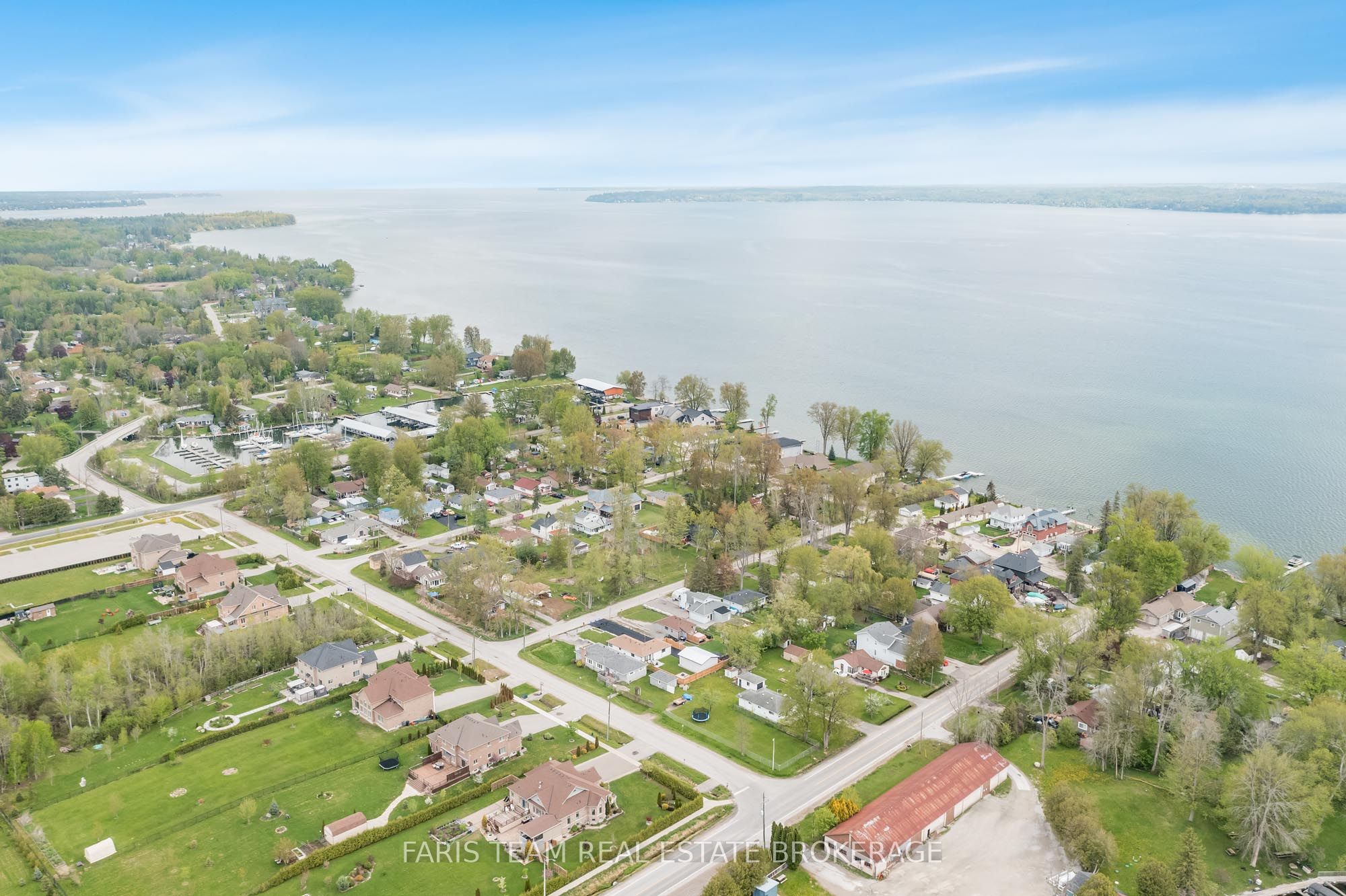 Photo 63 of 1135 Poplar Drive, Innisfil, Gilford — HOMEH
