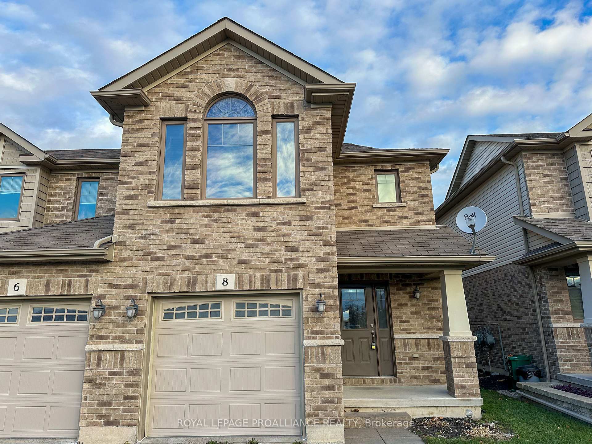 Photo 4 of 8 Princeton Place, Belleville, Thurlow Ward — HOMEH