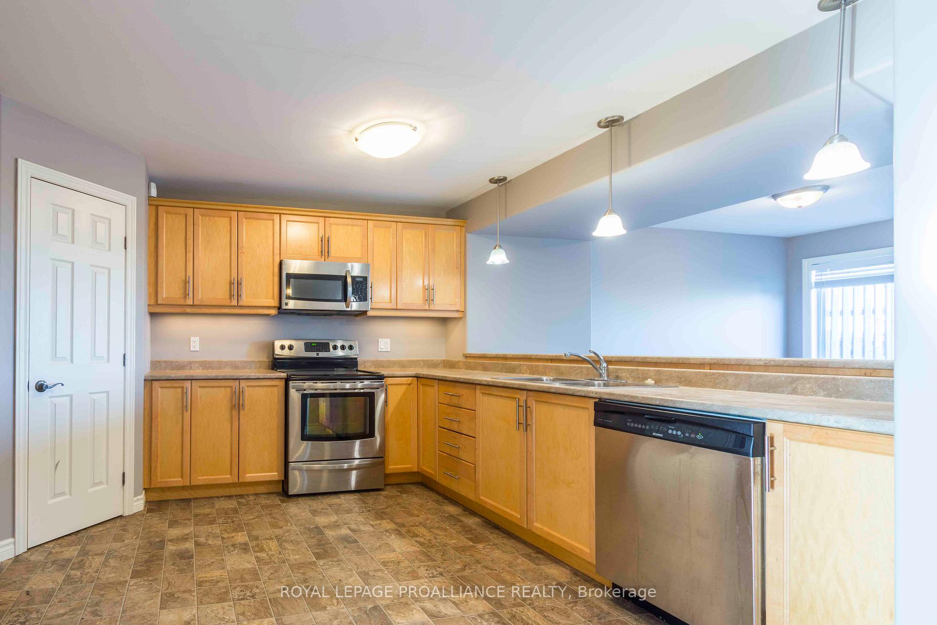 Photo 8 of 8 Princeton Place, Belleville, Thurlow Ward — HOMEH