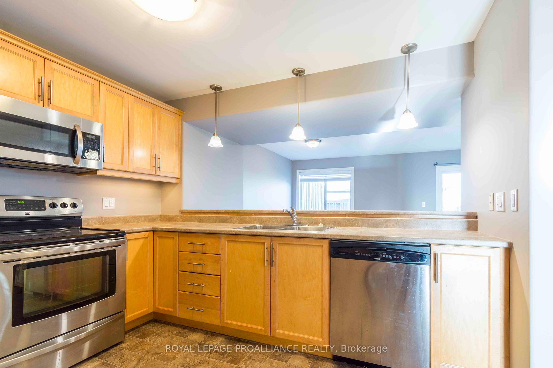 Photo 9 of 8 Princeton Place, Belleville, Thurlow Ward — HOMEH