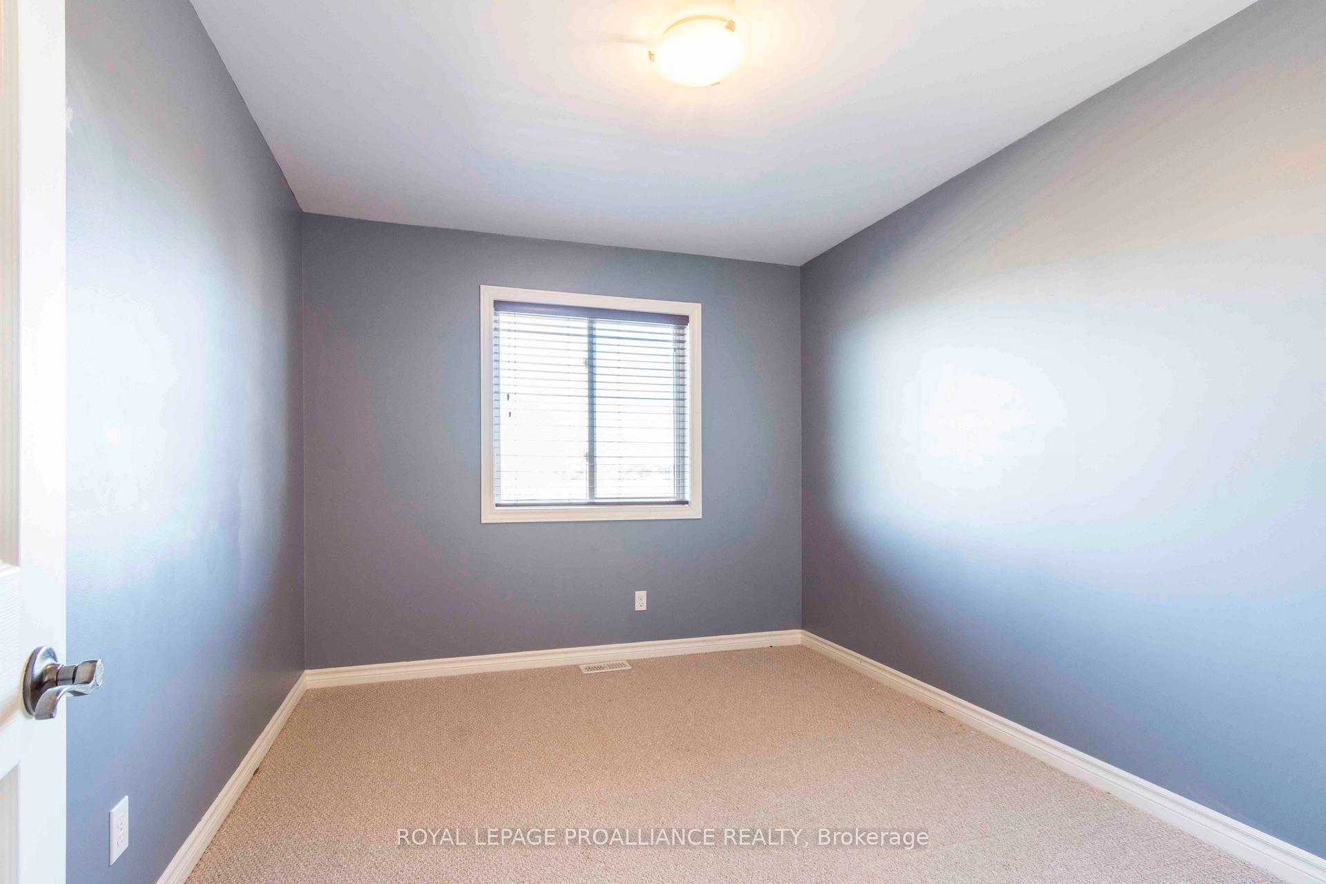 Photo 16 of 8 Princeton Place, Belleville, Thurlow Ward — HOMEH