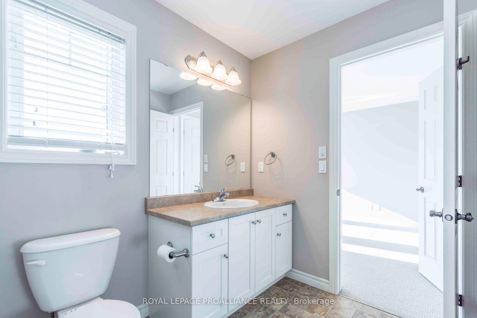 Photo 17 of 8 Princeton Place, Belleville, Thurlow Ward — HOMEH