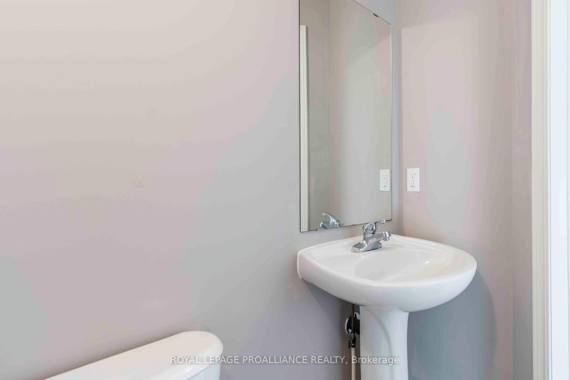 Photo 20 of 8 Princeton Place, Belleville, Thurlow Ward — HOMEH