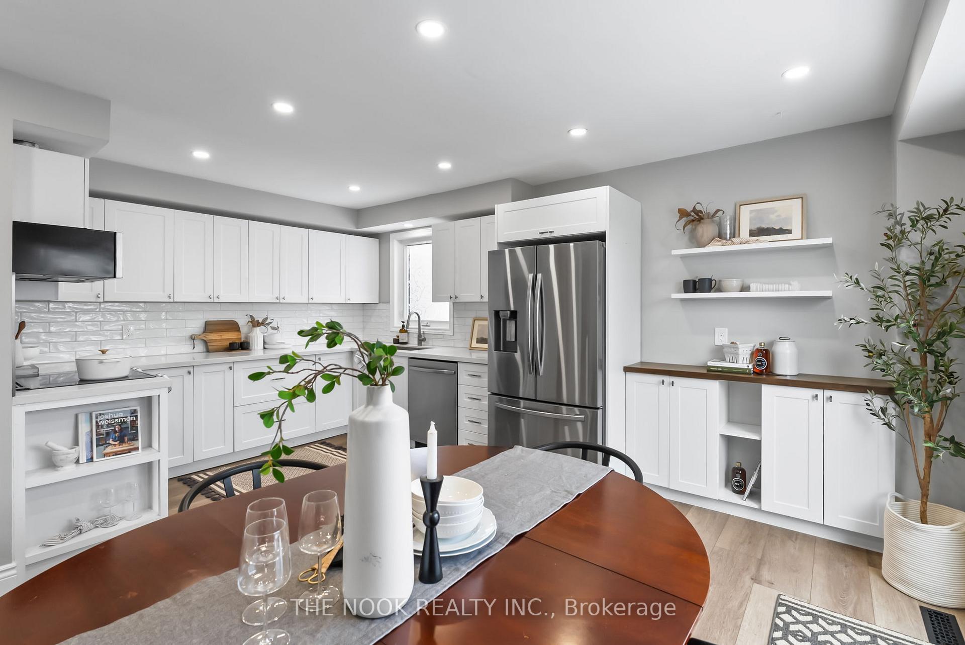 Photo 16 of 44 Broadlands Crescent, Clarington, Courtice — HOMEH