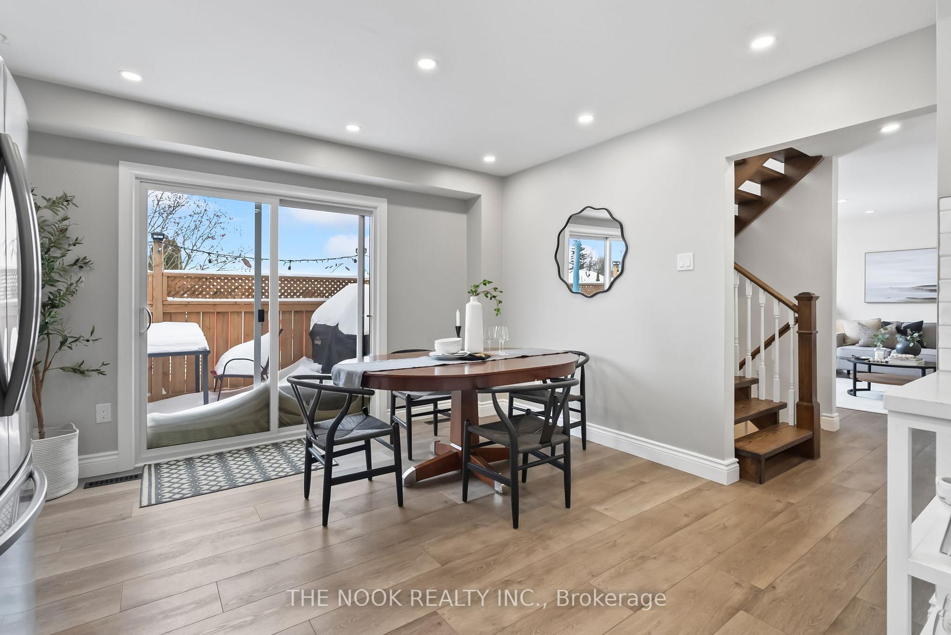 Photo 17 of 44 Broadlands Crescent, Clarington, Courtice — HOMEH