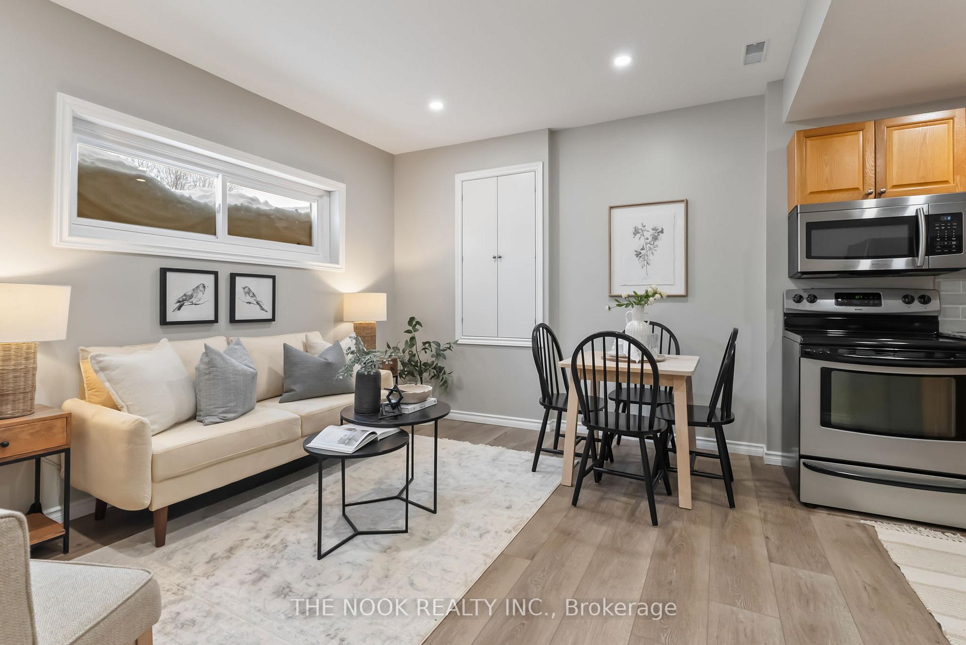 Photo 33 of 44 Broadlands Crescent, Clarington, Courtice — HOMEH