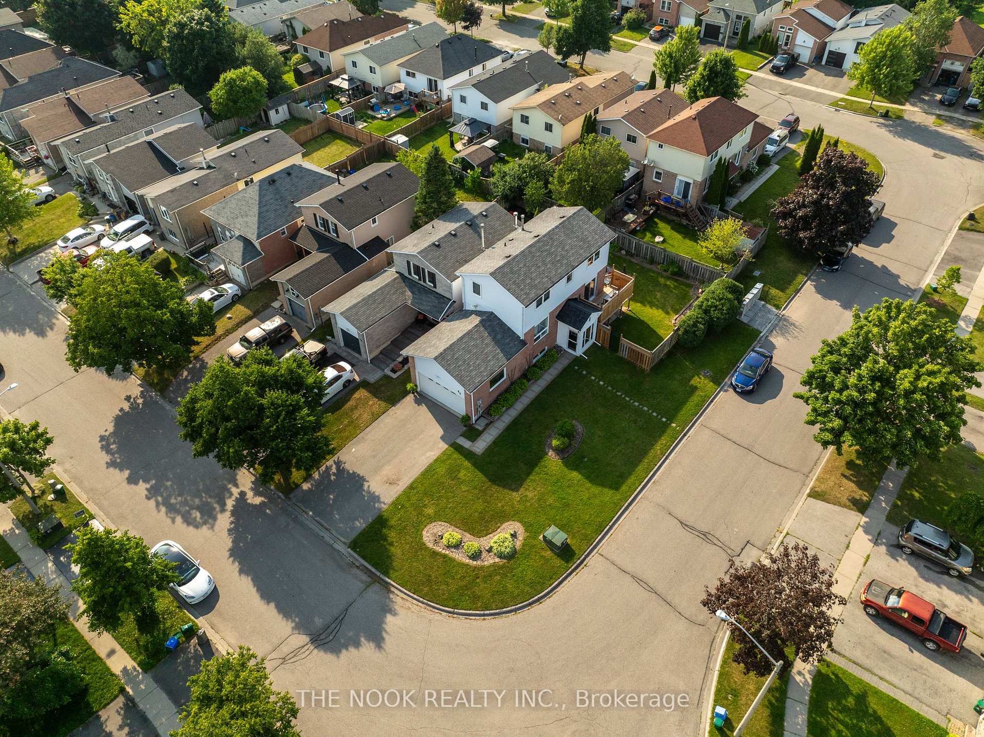 Photo 47 of 44 Broadlands Crescent, Clarington, Courtice — HOMEH